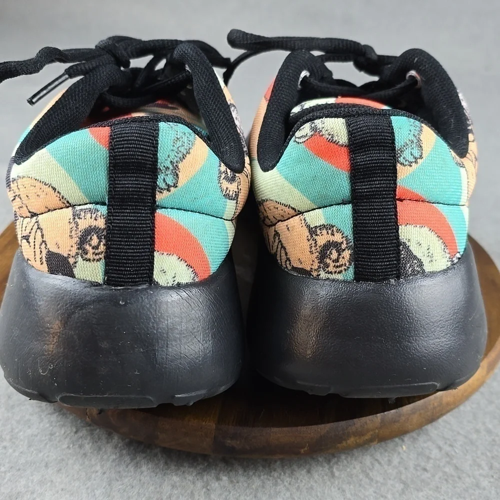 Groove bag pug, pop art sneakers.Women's size 8.5